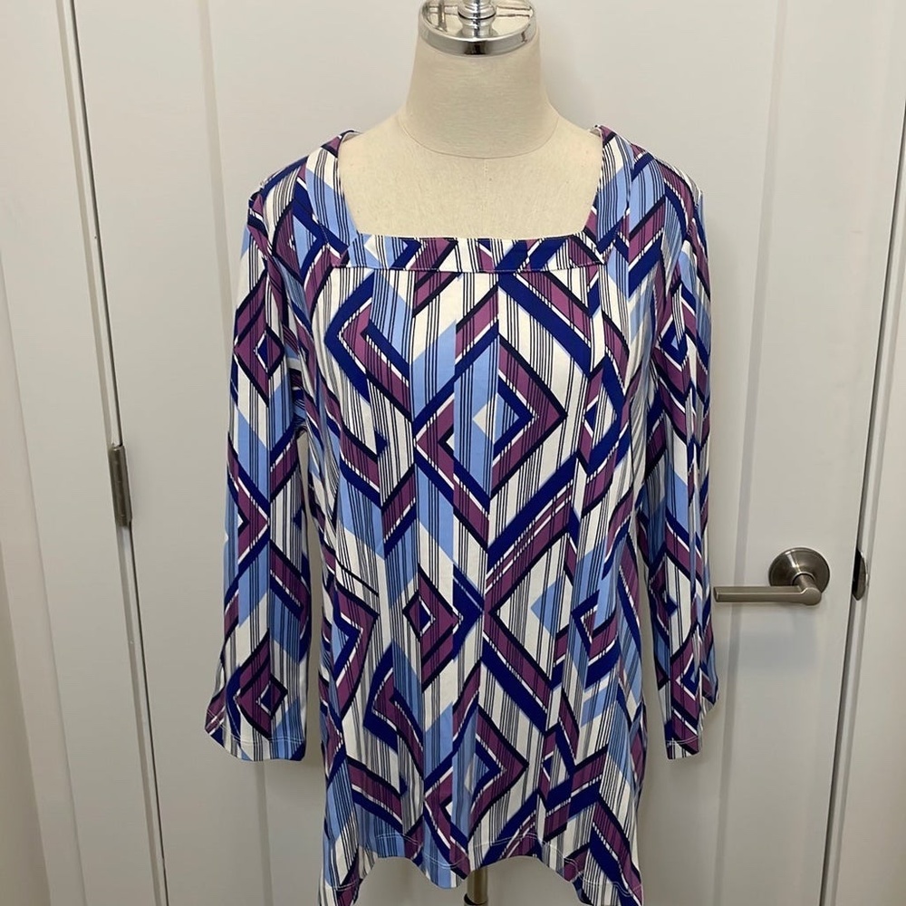 3/4 Sleeve Geometric Tee